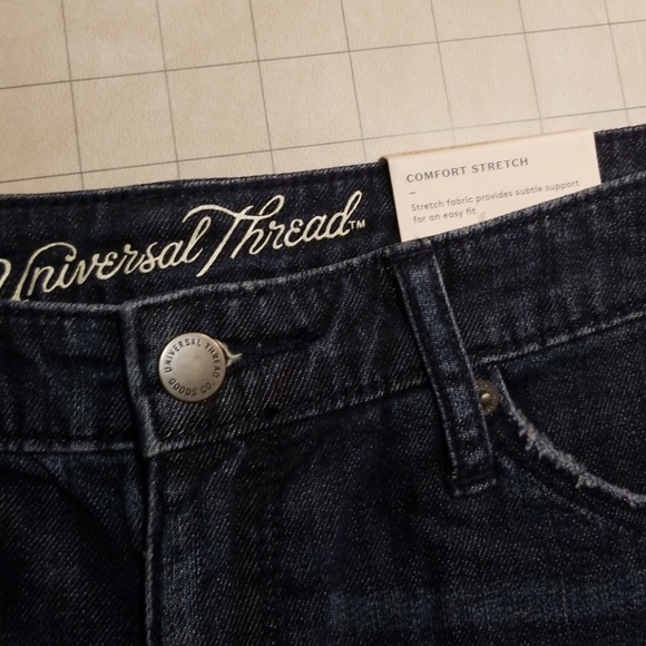 NWT Universal Thread High-Rise Shortie Jean Shorts - Picture 6 of 8